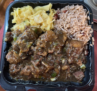 Oxtail, cabbage, red beans and rice